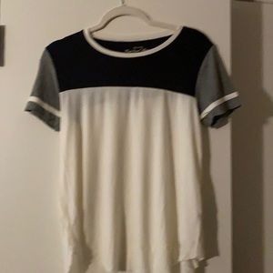 Hollister women top
